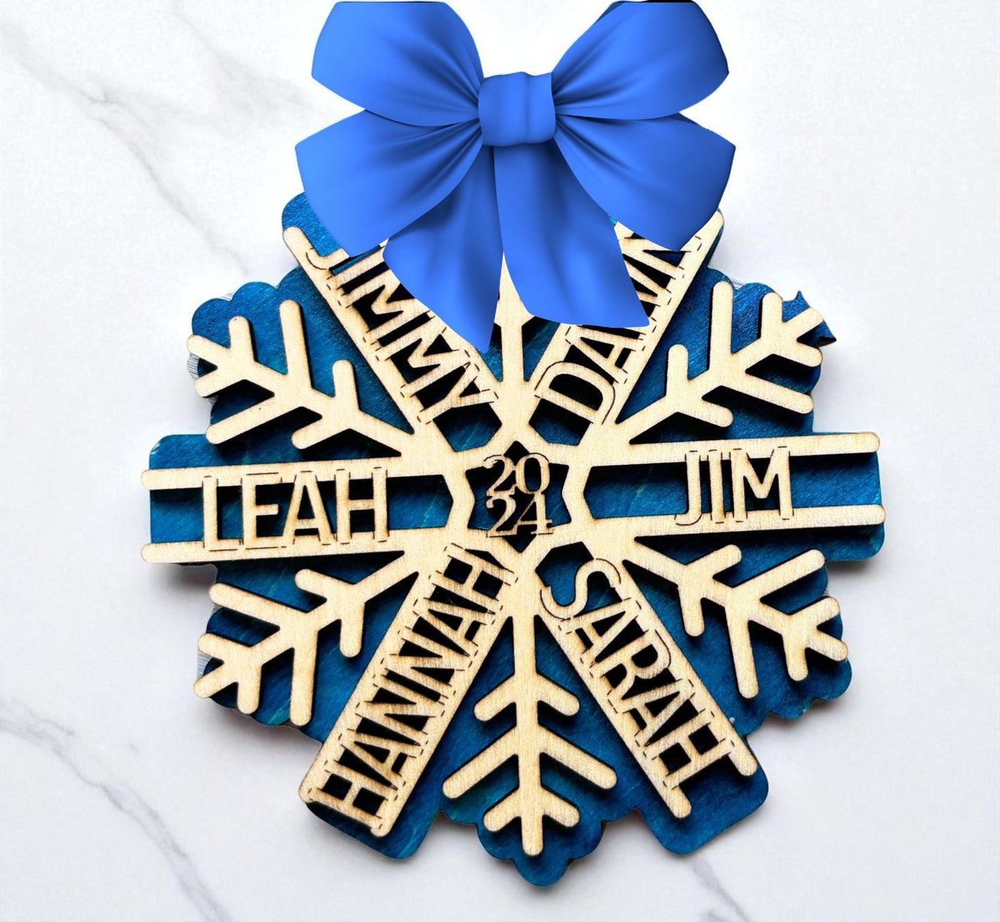Personalized Family Christmas Ornament – Custom Wooden Snowflake Ornament with Names, Handmade Engraved Holiday Keepsake