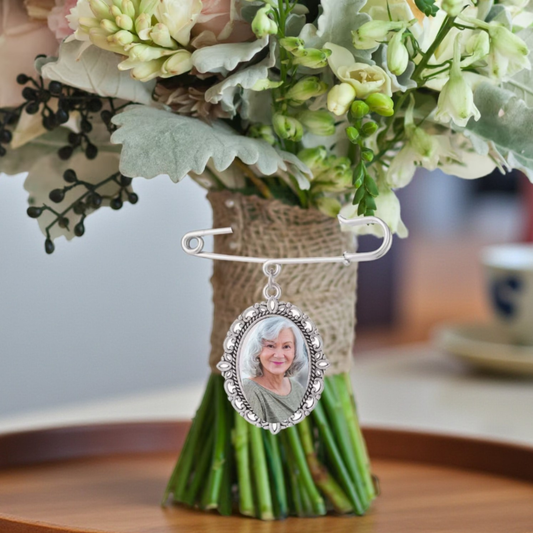 Personalized Memorial Bouquet Photo Charm – Wedding Pin Keepsake to Honor Loved Ones | Bridal Bouquet Photo Charm