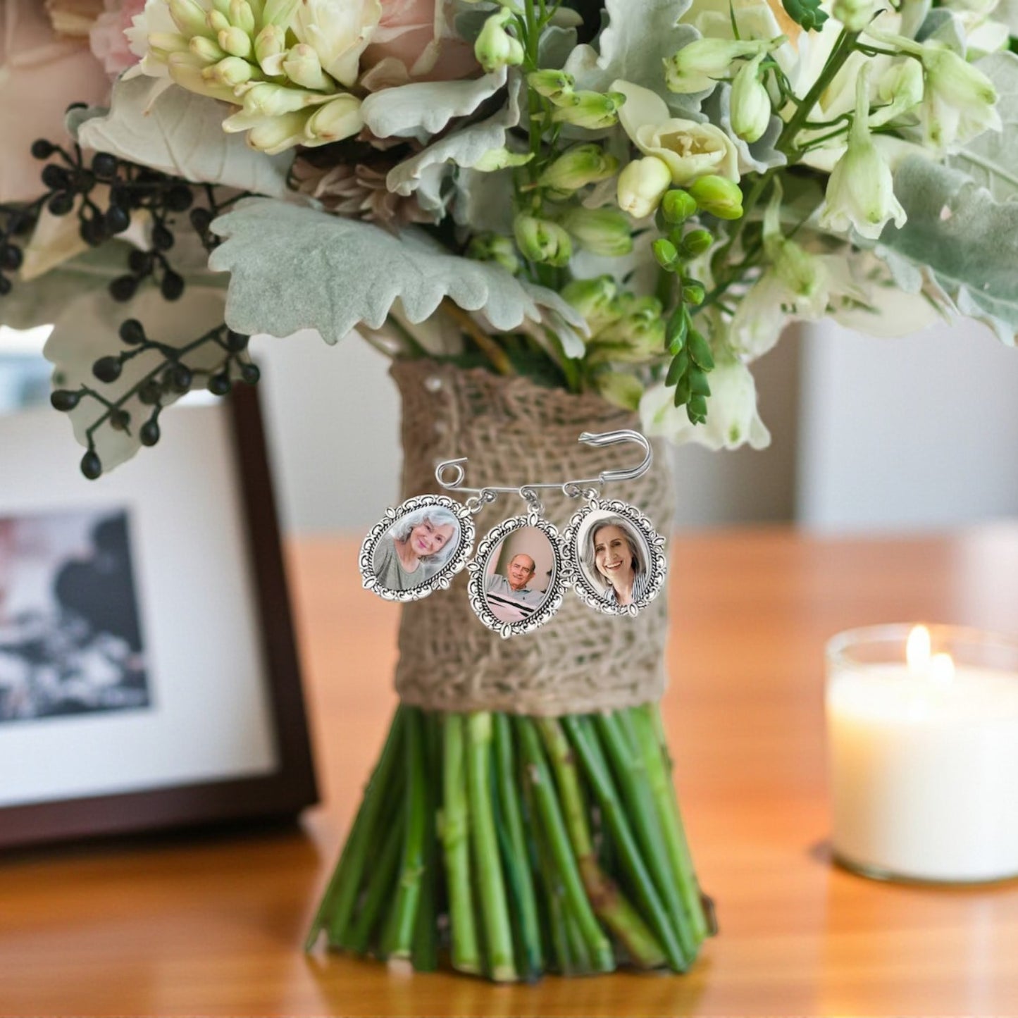Personalized Memorial Bouquet Photo Charm – Wedding Pin Keepsake to Honor Loved Ones | Bridal Bouquet Photo Charm